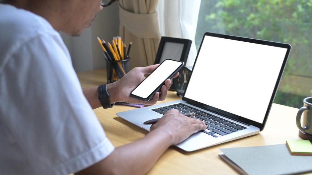 Why Your PPC Traffic Converts Worse on Mobile Than Desktop (and What to Do About It)